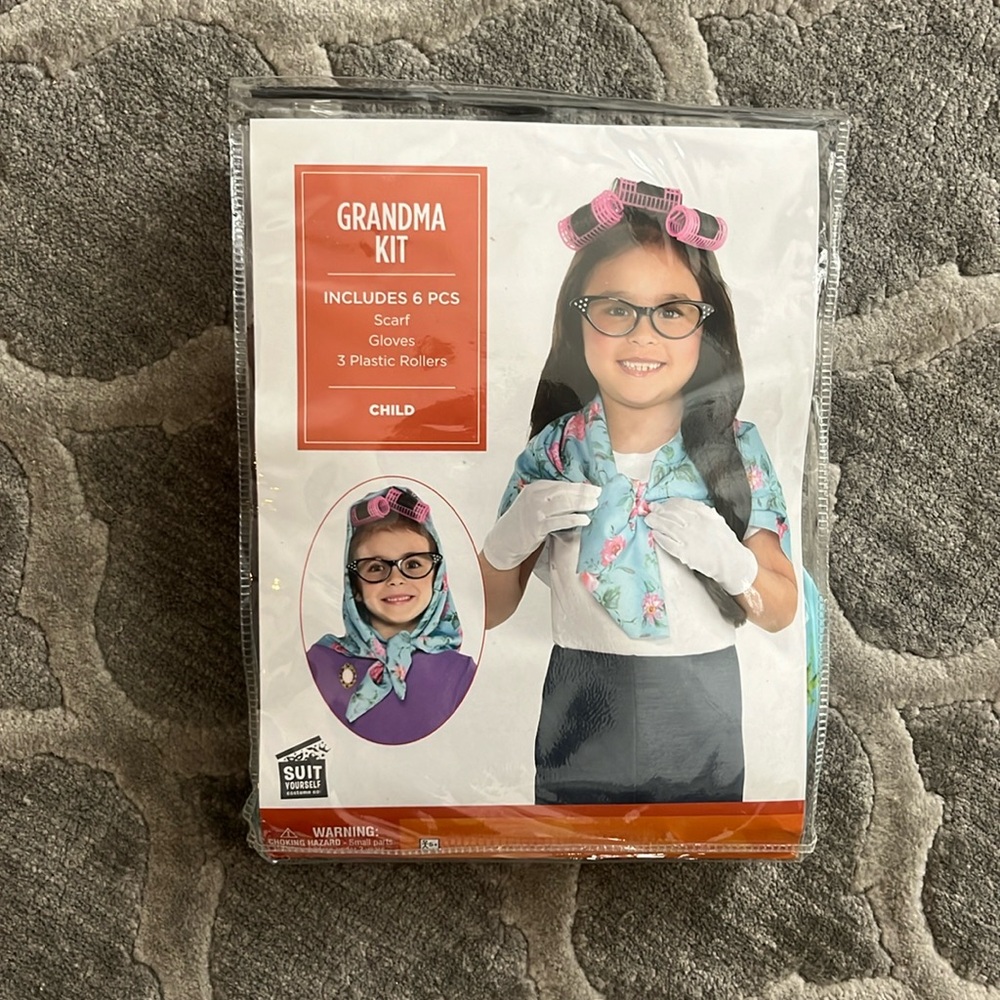 ❤️Grandma kit ❤️ suit yourself costume co❤️